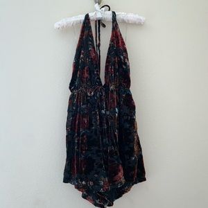 Floral velvet romper